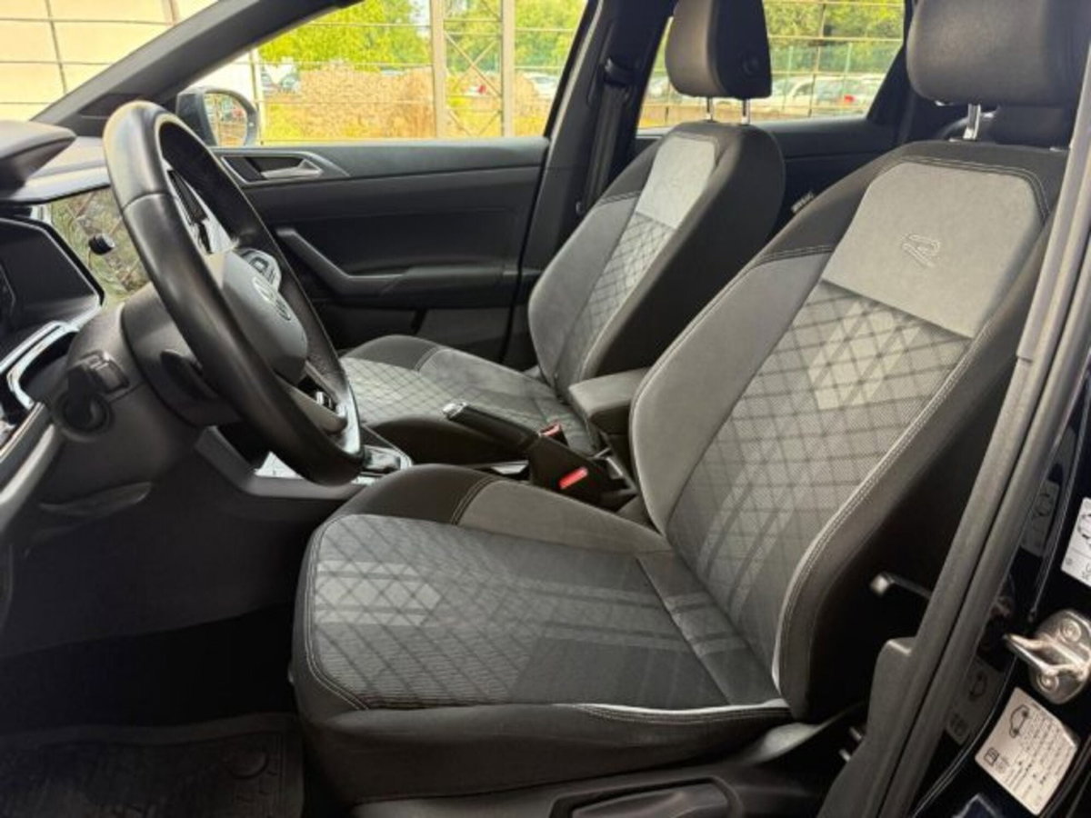 Volkswagen Taigo 1.5 tsi R-Line 150cv dsg (12)