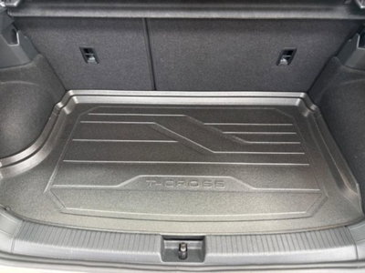 Volkswagen T-Cross 1.0 TSI Style BMT (17)