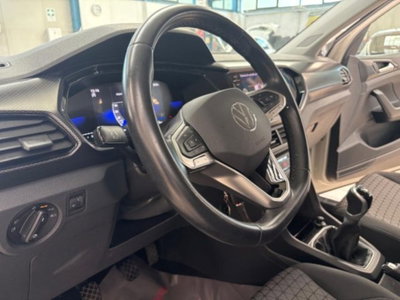 Volkswagen T-Cross 1.0 TSI Style BMT (9)