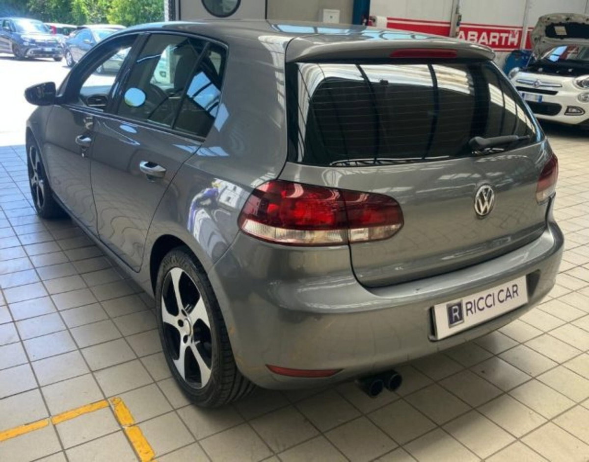 Volkswagen Golf 2.0 TDI 140CV DPF DSG 5p. Highline (4)