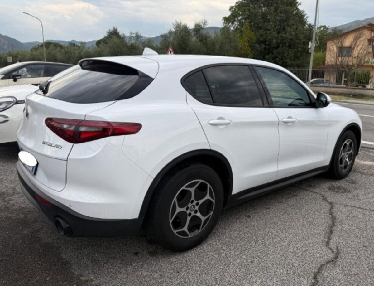 Alfa Romeo Stelvio Stelvio 2.2 Turbodiesel 190 CV AT8 Q4 Super Business (4)
