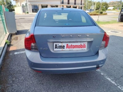 Volvo S40 2.0 Summum (3)