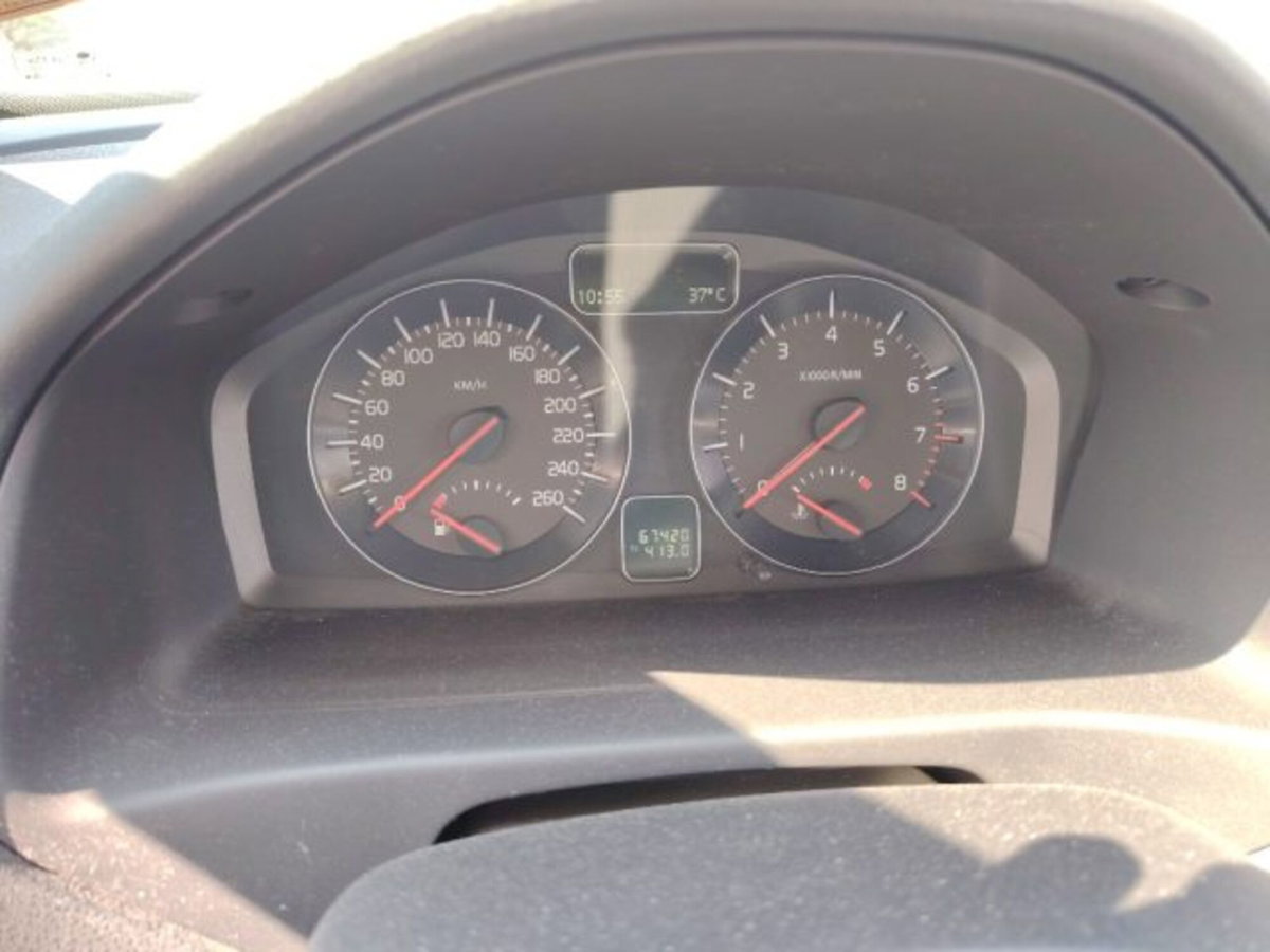 Volvo S40 2.0 Summum (6)