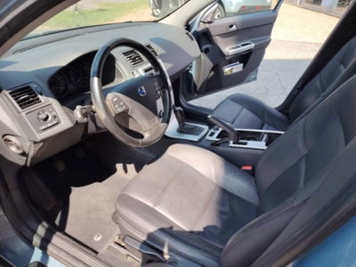 Volvo S40 2.0 Summum (7)