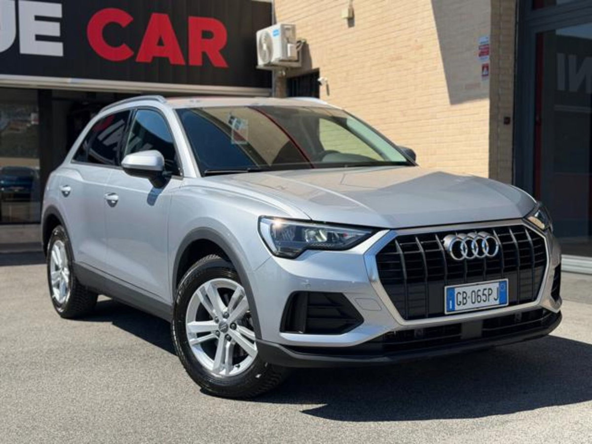 Audi Q3 35 TDI quattro S tronic Business Advanced