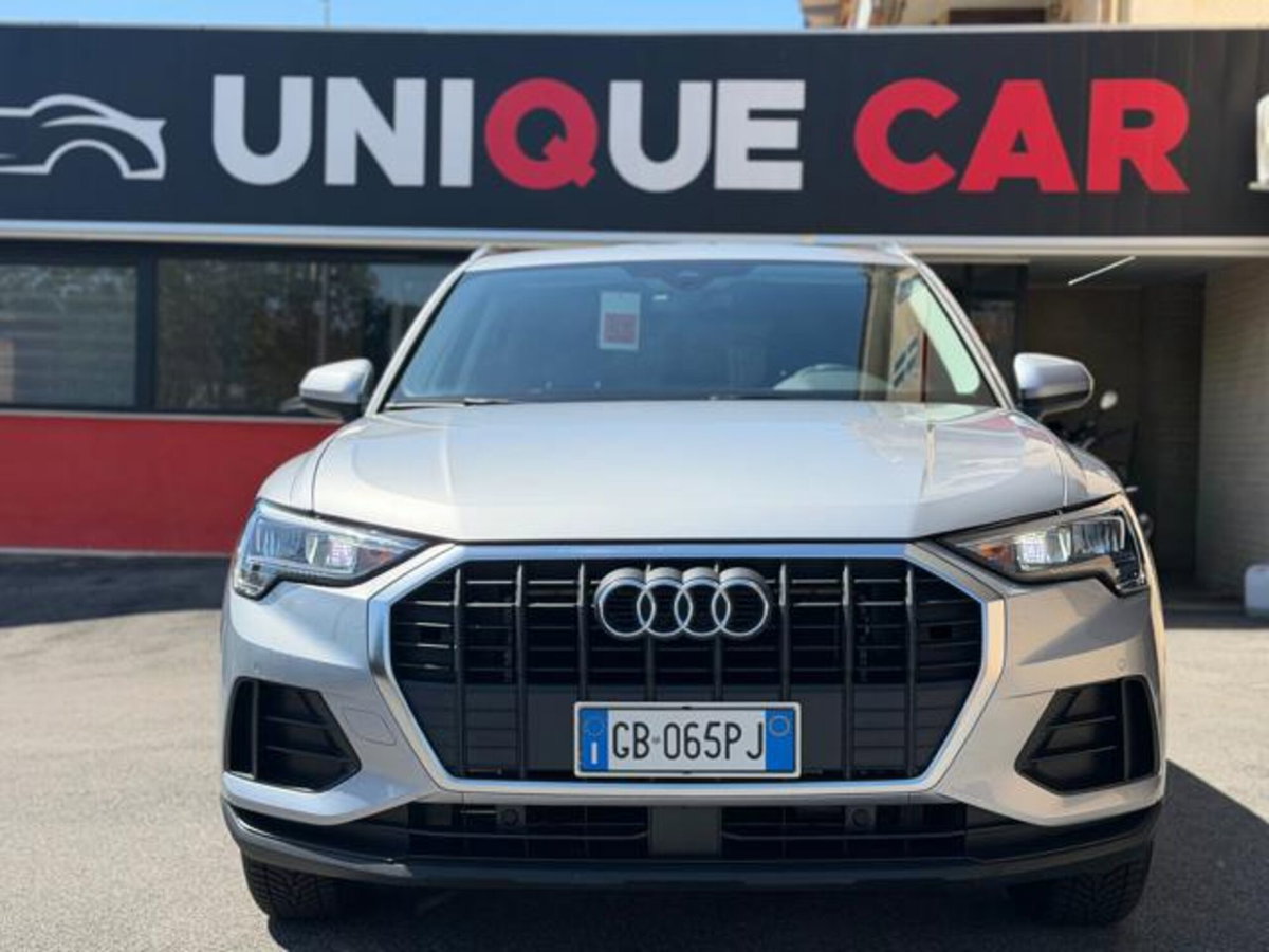 Audi Q3 35 TDI quattro S tronic Business Advanced (2)