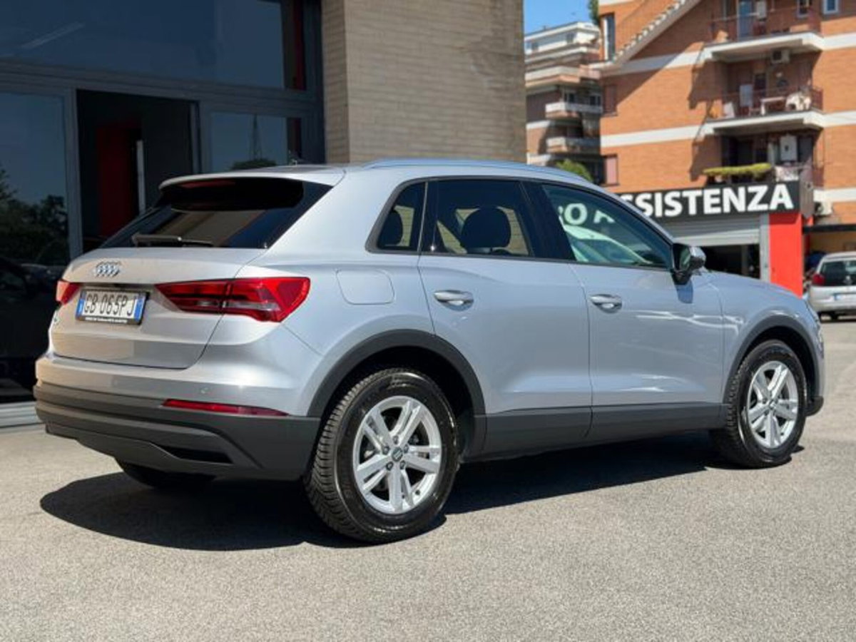 Audi Q3 35 TDI quattro S tronic Business Advanced (6)