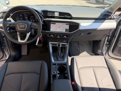 Audi Q3 35 TDI quattro S tronic Business Advanced (9)