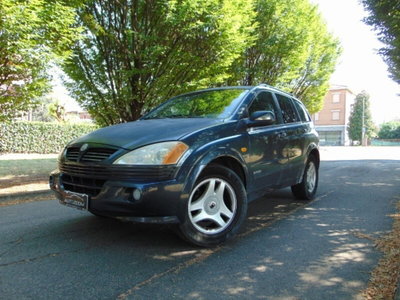 Ssangyong Kyron 2.0 XDi Premium (2)
