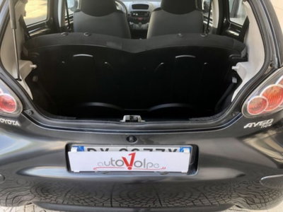 Toyota Aygo 1.0 12V VVT-i 5 porte (10)