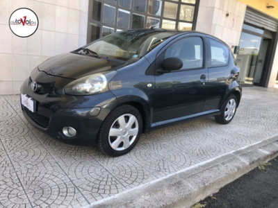 Toyota Aygo 1.0 12V VVT-i 5 porte (13)