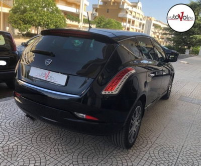 Lancia Delta 1.6 MJT DPF Business (5)