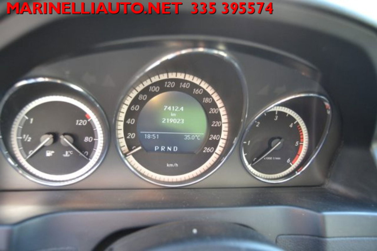 Mercedes-Benz Classe C 200 CDI BlueEFFICIENCY Elegance (10)