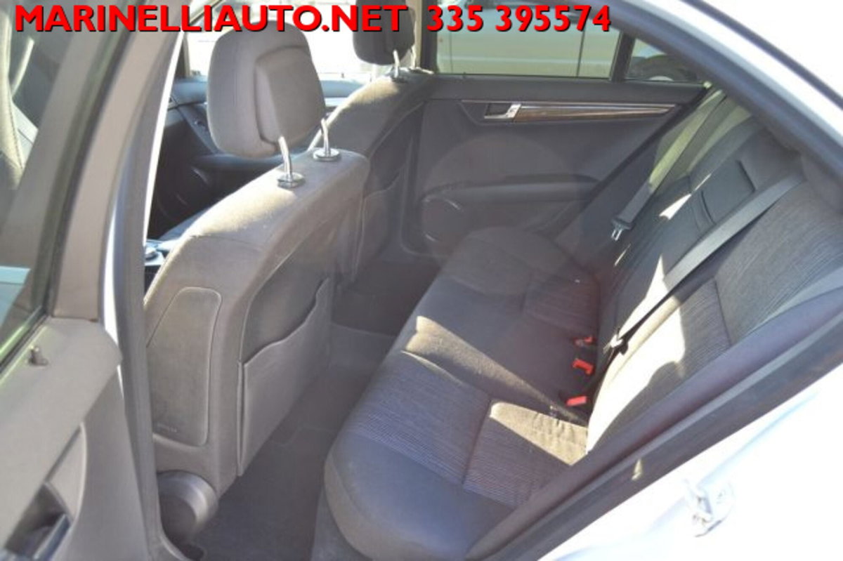 Mercedes-Benz Classe C 200 CDI BlueEFFICIENCY Elegance (17)