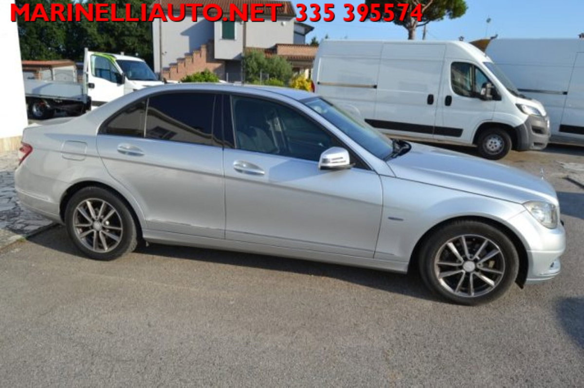 Mercedes-Benz Classe C 200 CDI BlueEFFICIENCY Elegance (3)
