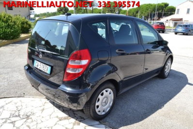 Mercedes-Benz Classe A 150 Classic (4)