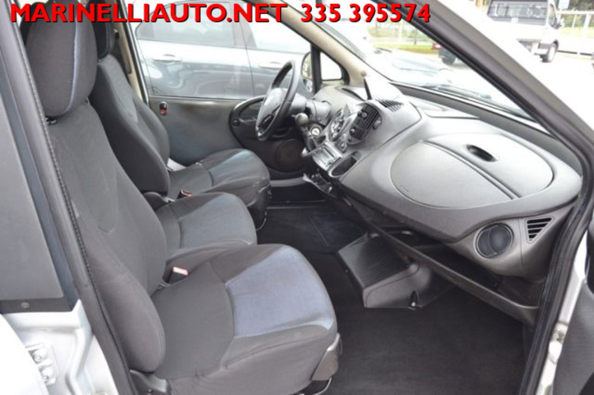 Fiat Multipla 1.6 16V Emotion (15)