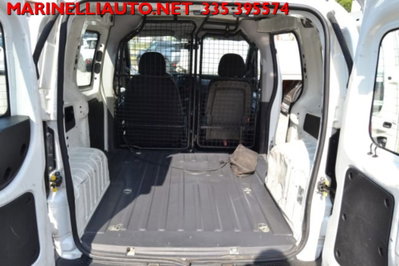 Fiat Fiorino 1.3 MJT 75CV Combi Semi (18)