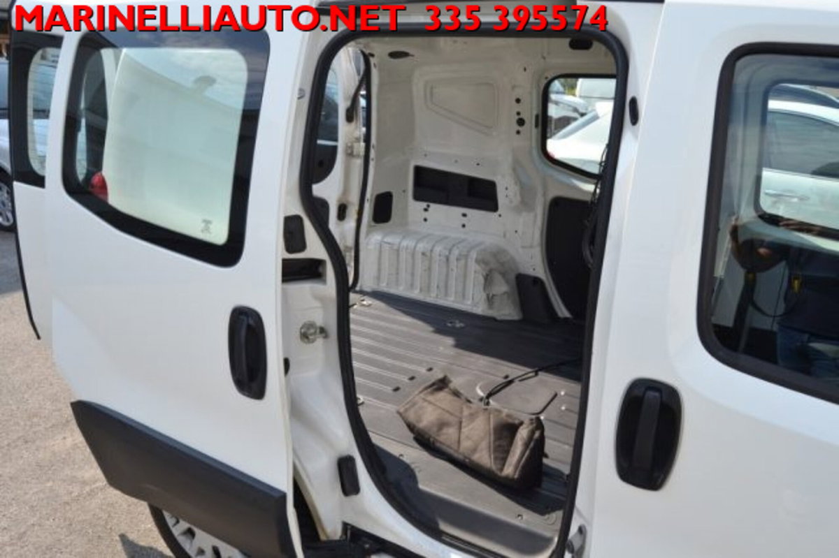 Fiat Fiorino 1.3 MJT 75CV Combi Semi (19)