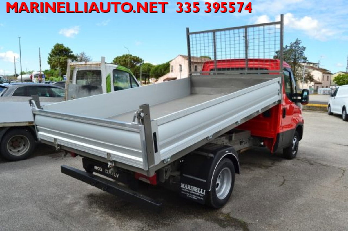 Iveco Daily Telaio 35C13 2.3 HPT PLM-RG Cabinato (4)