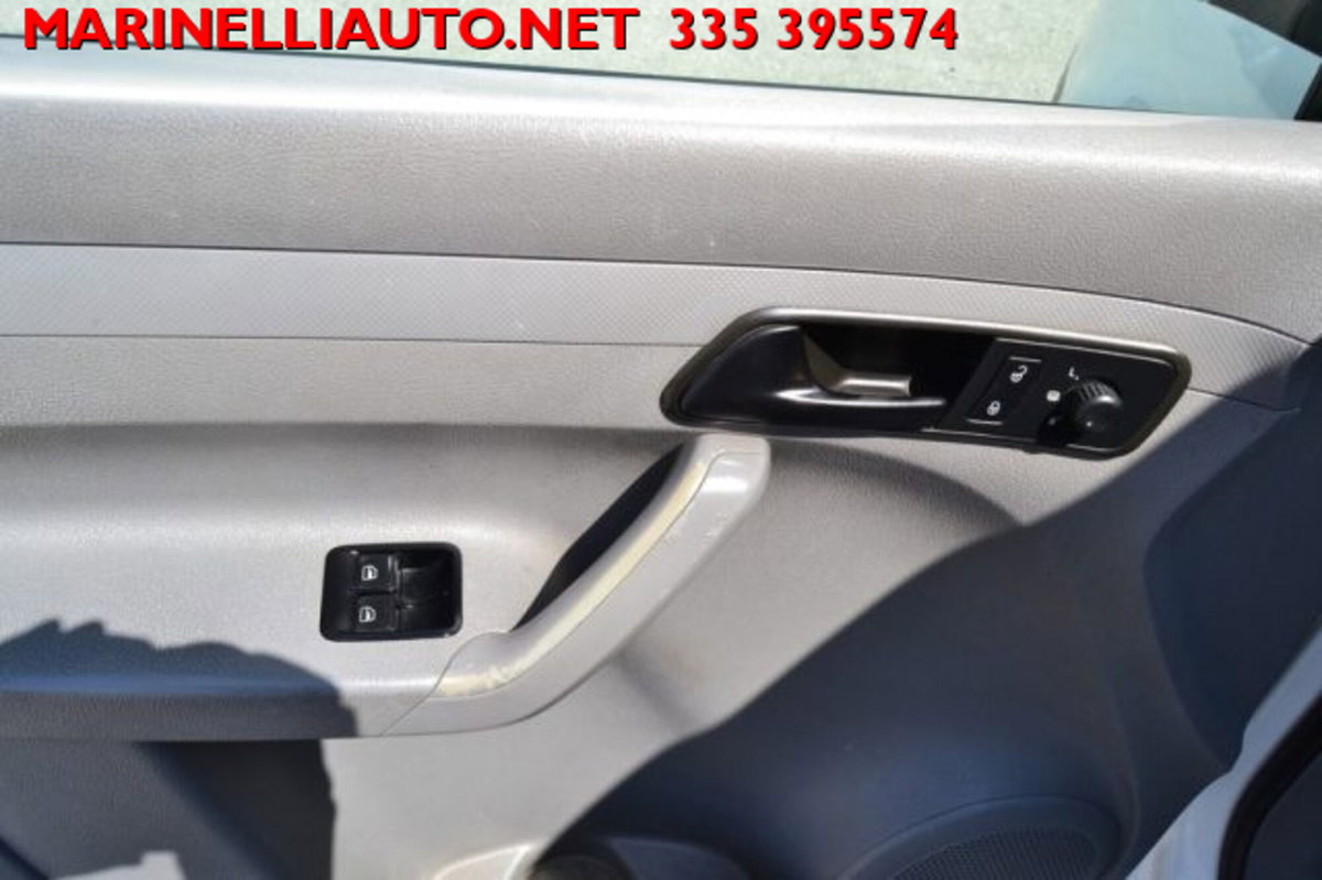 Volkswagen Veicoli Commerciali Caddy 1.9 TDI 105CV 4p. Kombi (12)