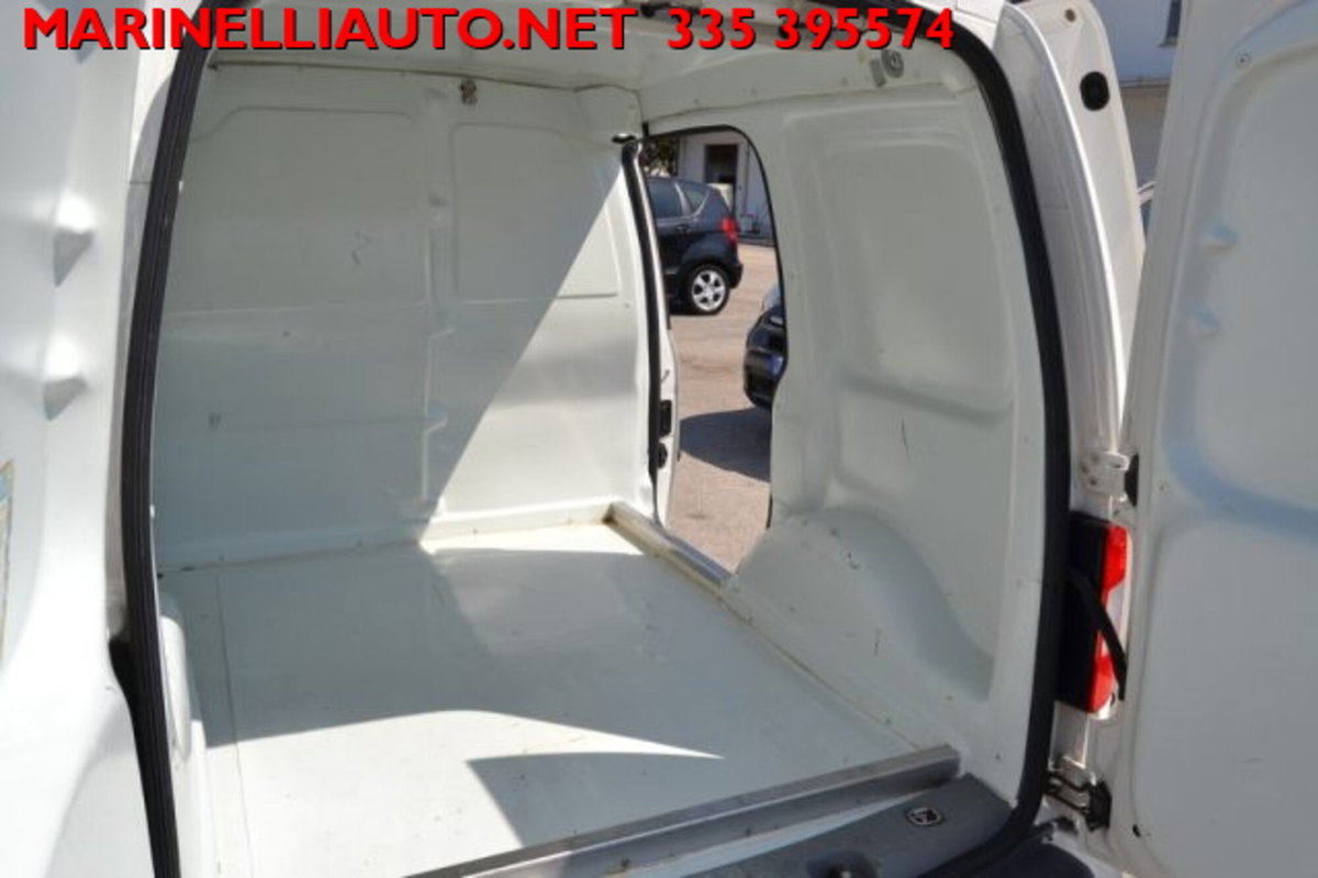 Volkswagen Veicoli Commerciali Caddy 1.9 TDI 105CV 4p. Kombi (14)