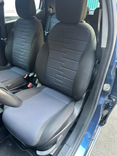 Lancia Ypsilon 1.2 69 CV 5 porte GPL Ecochic Alberta Ferretti (15)