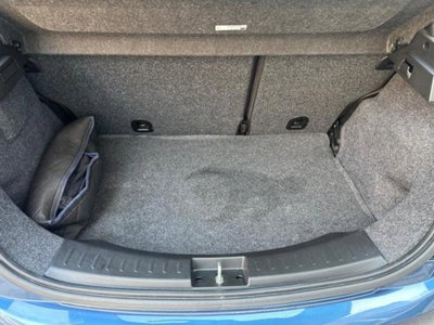 Lancia Ypsilon 1.2 69 CV 5 porte GPL Ecochic Alberta Ferretti (17)