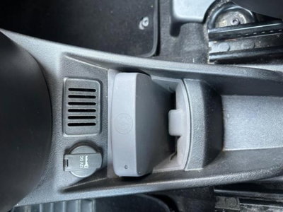 Lancia Ypsilon 1.2 69 CV 5 porte GPL Ecochic Alberta Ferretti (18)