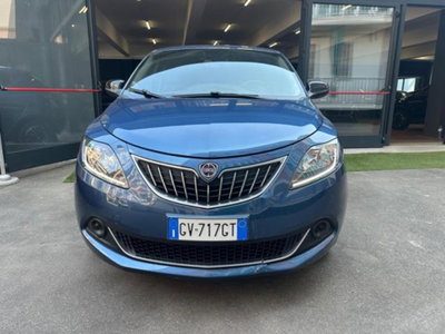Lancia Ypsilon 1.2 69 CV 5 porte GPL Ecochic Alberta Ferretti (2)