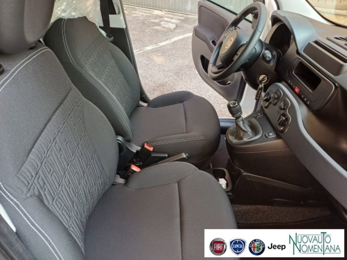 Fiat Panda 1.0 firefly hybrid s&s 70cv (18)