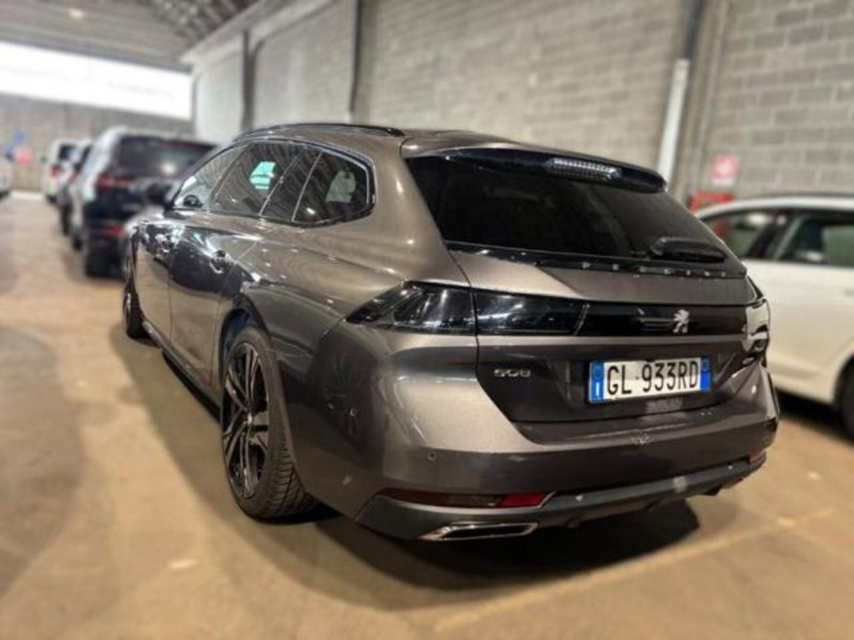 Peugeot 508 SW BlueHDi 130 Stop&Start EAT8 GT Pack (3)