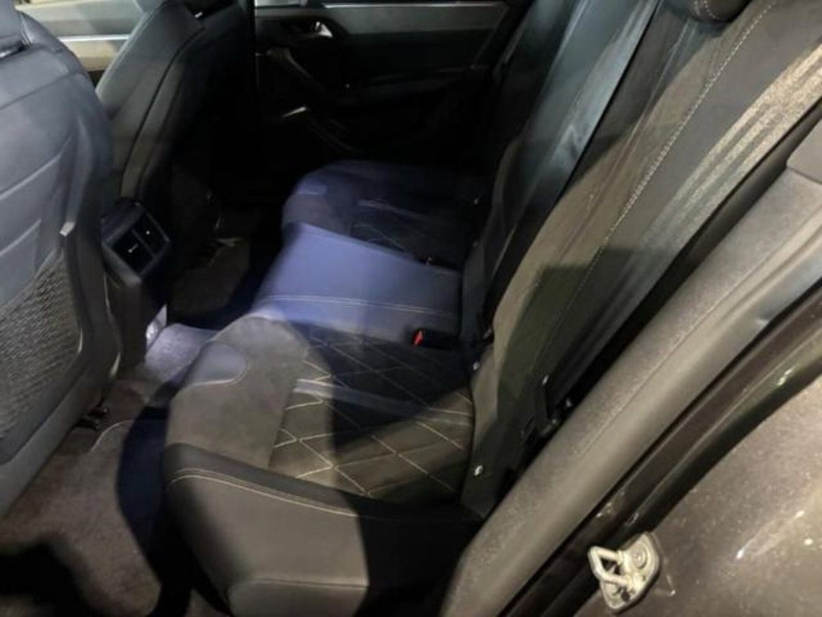Peugeot 508 SW BlueHDi 130 Stop&Start EAT8 GT Pack (8)