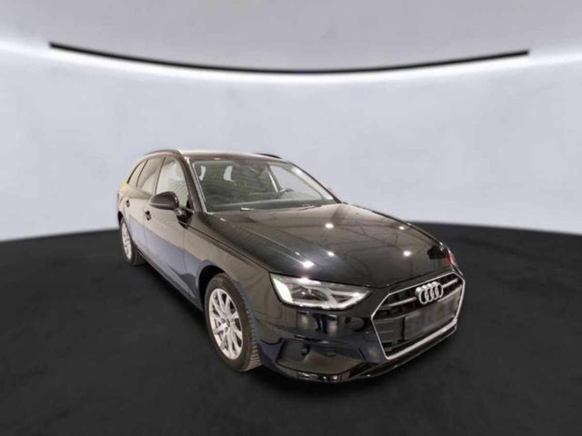 Audi A4 Avant 35 2.0 tfsi mhev Business Advanced 150cv s-tronic