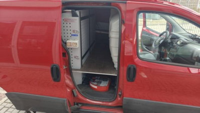 Fiat Fiorino Furgone cargo 1.3 mjt 95cv Adventure (9)