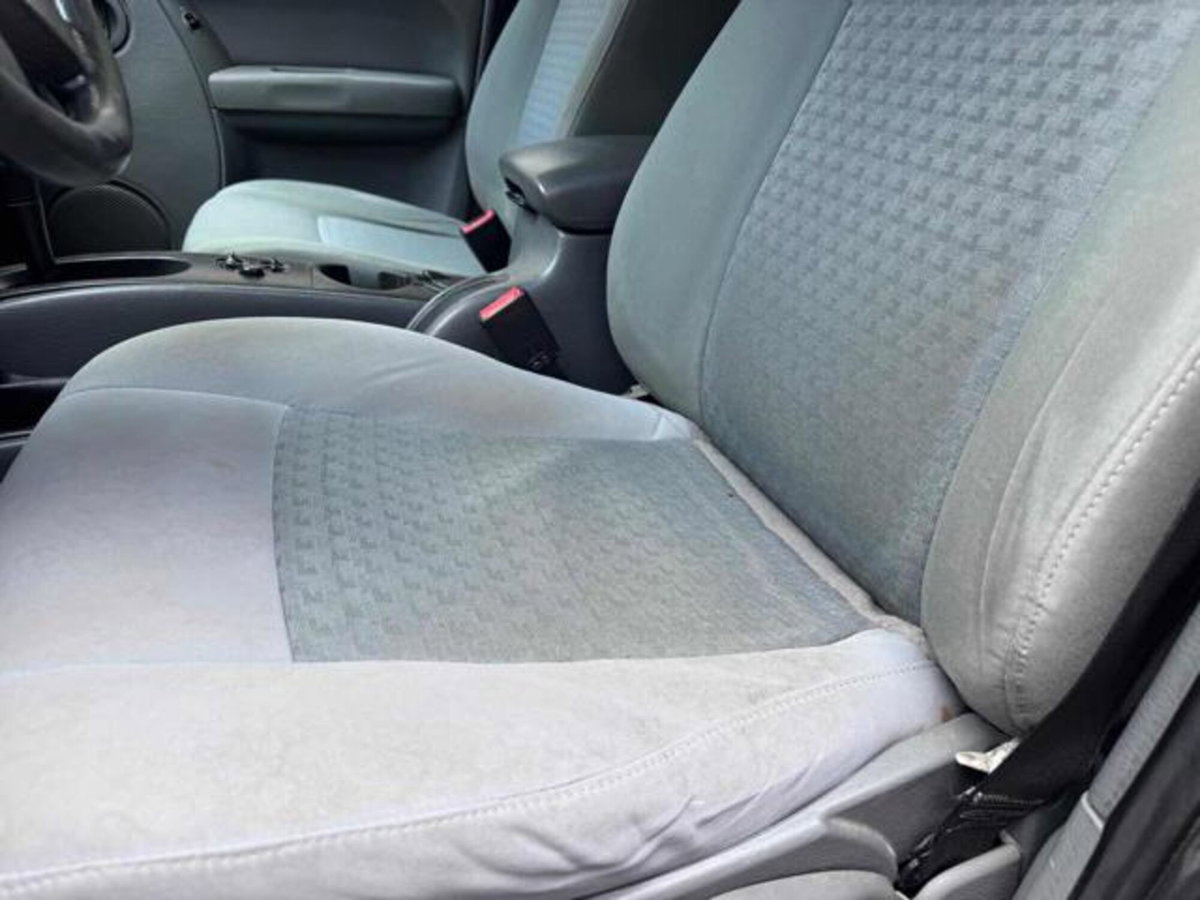 Jeep Cherokee 2.8 CRD Sport (11)
