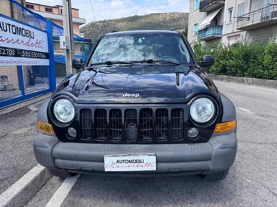 Jeep Cherokee 2.8 CRD Sport (2)