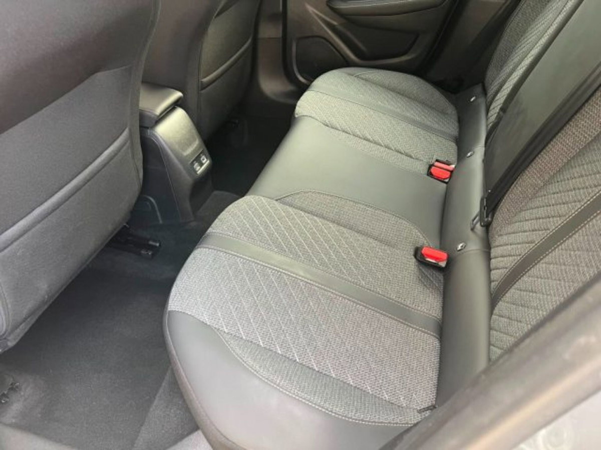 Peugeot 208 PureTech 100 Stop&Start 5 porte Allure (10)