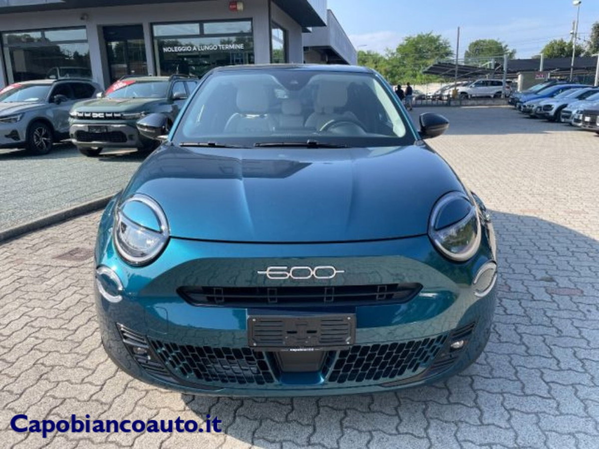 Fiat 600 1.2 hybrid La Prima 110cv auto (2)