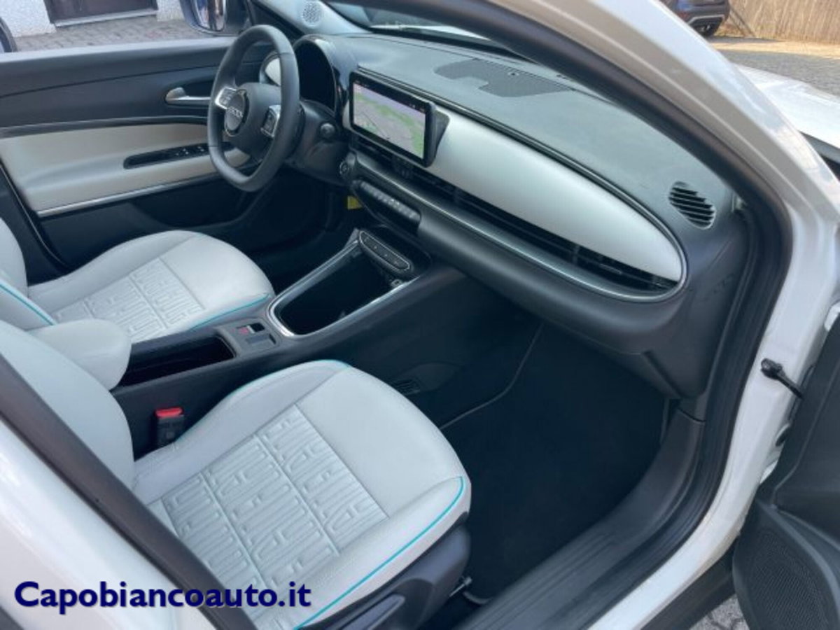 Fiat 600 1.2 hybrid La Prima 110cv auto (12)