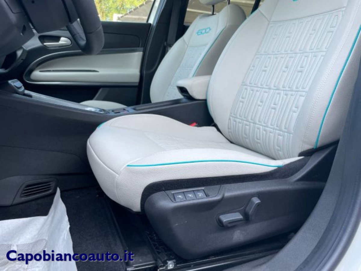 Fiat 600 1.2 hybrid La Prima 110cv auto (8)