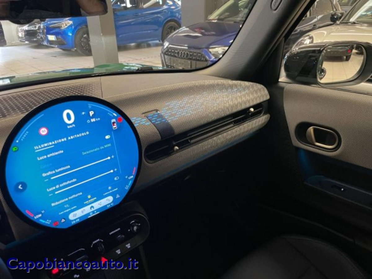 MINI Mini 3p 1.5 C Favoured auto (14)