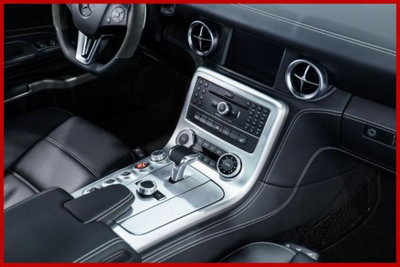 Mercedes-Benz SLS AMG Coupé (14)