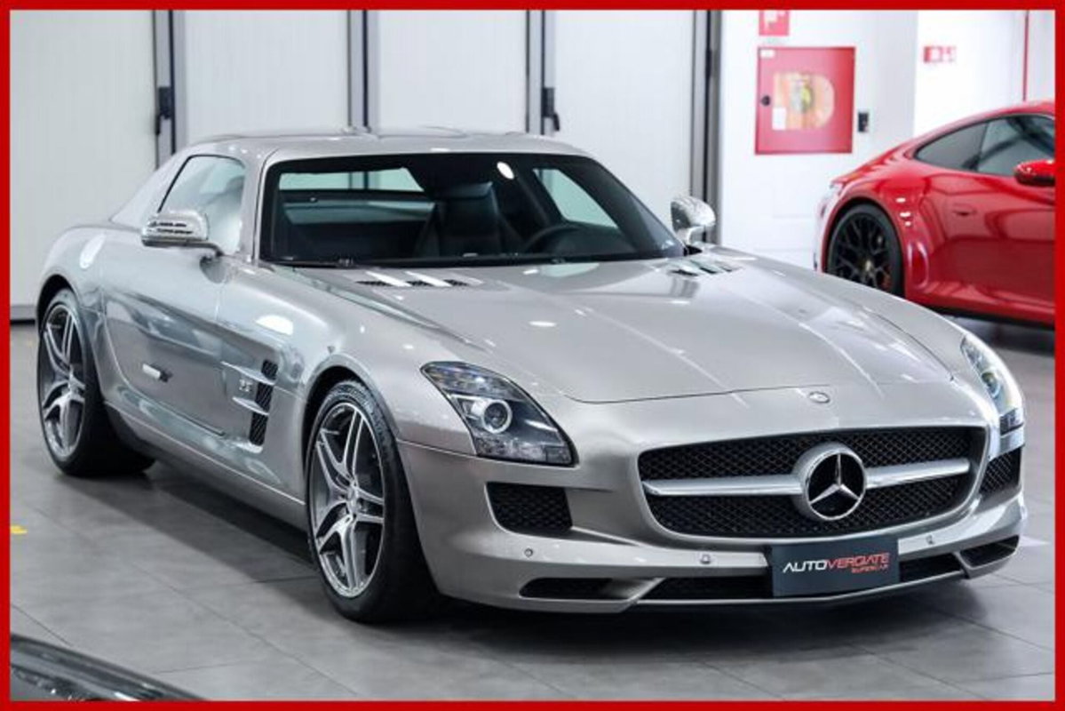 Mercedes-Benz SLS AMG Coupé (3)