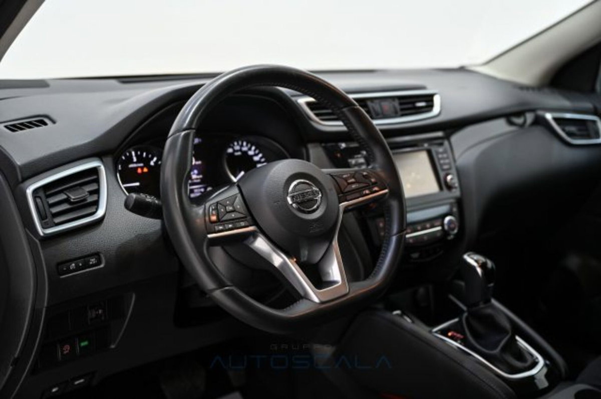 Nissan Qashqai 1.6 dCi 2WD XTronic Tekna+ (16)