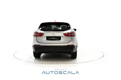 Nissan Qashqai 1.6 dCi 2WD XTronic Tekna+ (19)