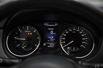Nissan Qashqai 1.6 dCi 2WD XTronic Tekna+ (8)