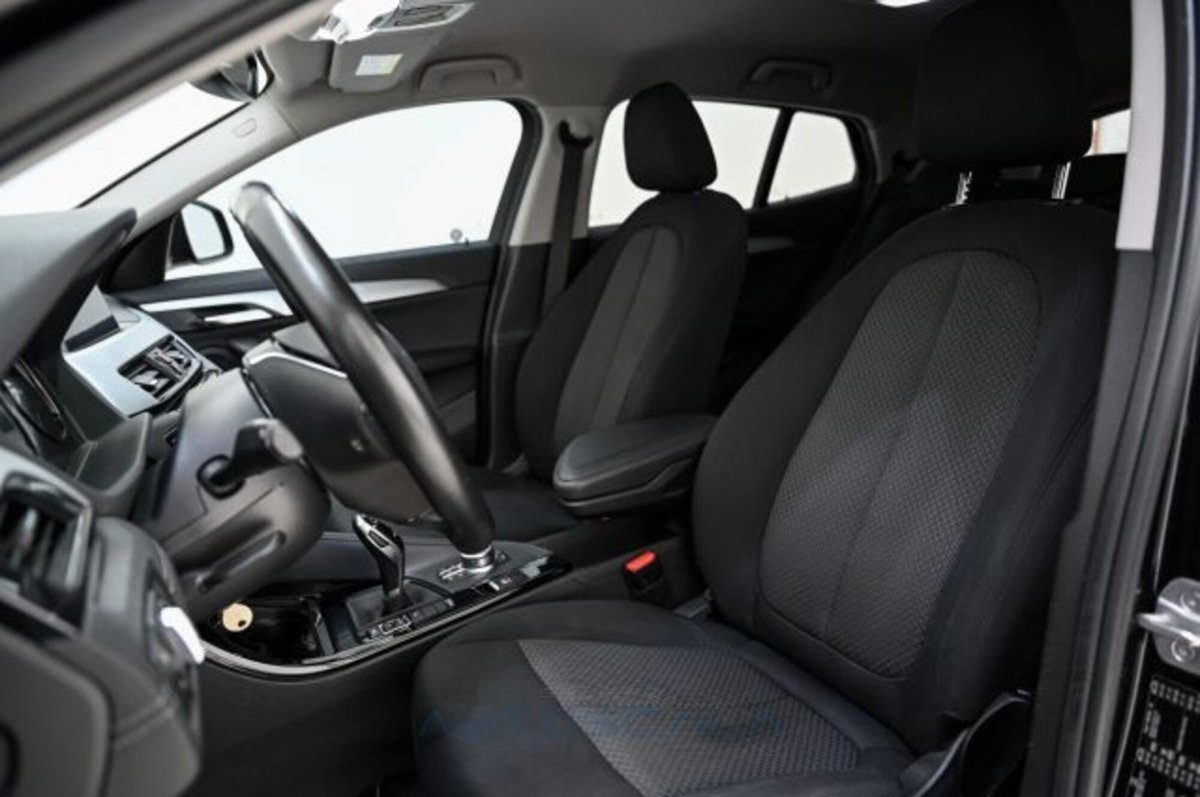 BMW X2 sDrive18d Advantage (6)
