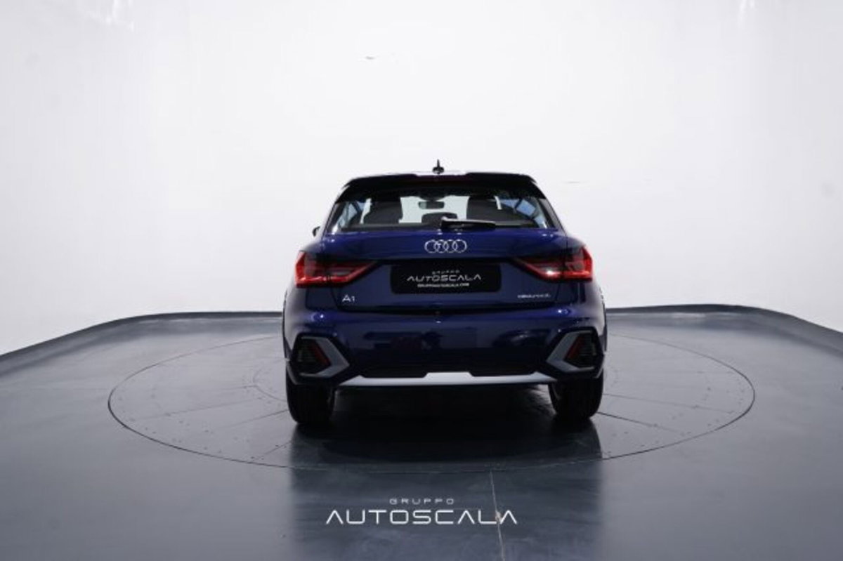 Audi A1 allstreet allstreet 30 TFSI S tronic Identity Contrast (5)