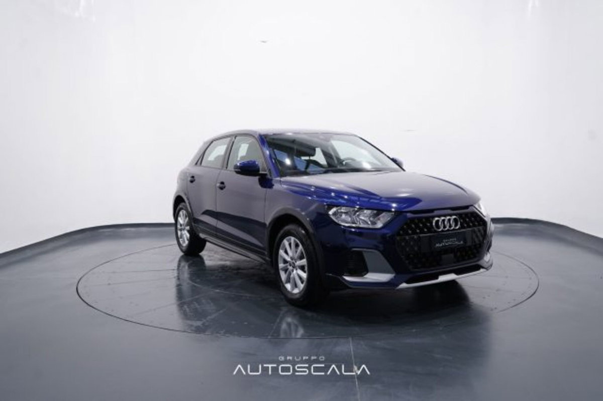 Audi A1 allstreet allstreet 30 TFSI S tronic Identity Contrast (8)